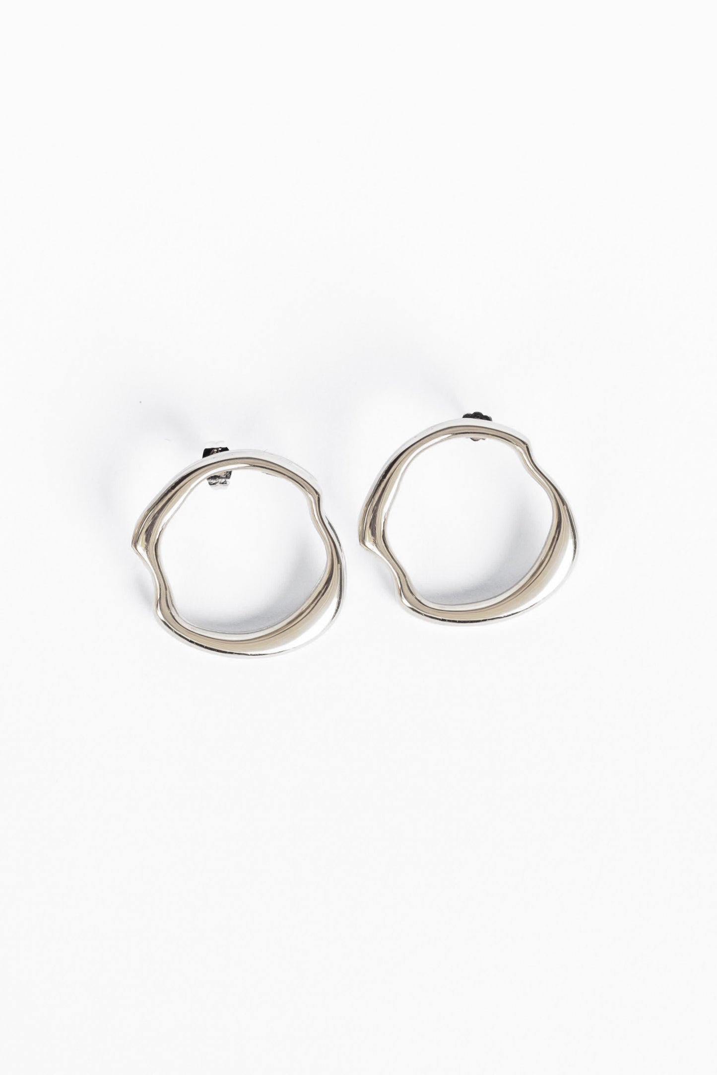 The O Earrings - Silver